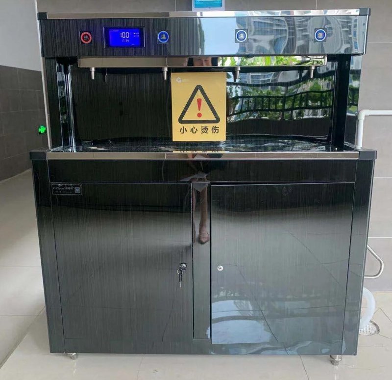 校园饮水机选购与使用全指南:从安全标准到节能运维的深度解析